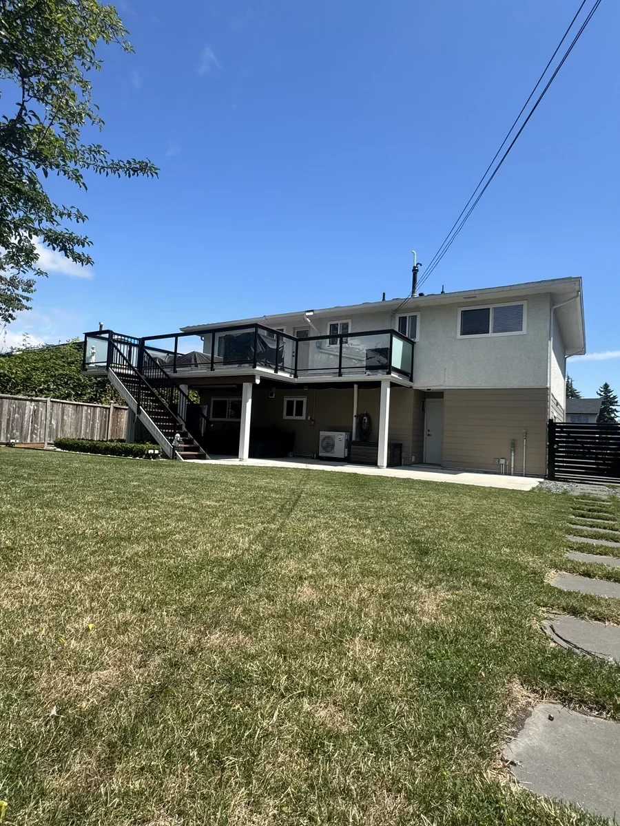 Deck & Exterior House Painting